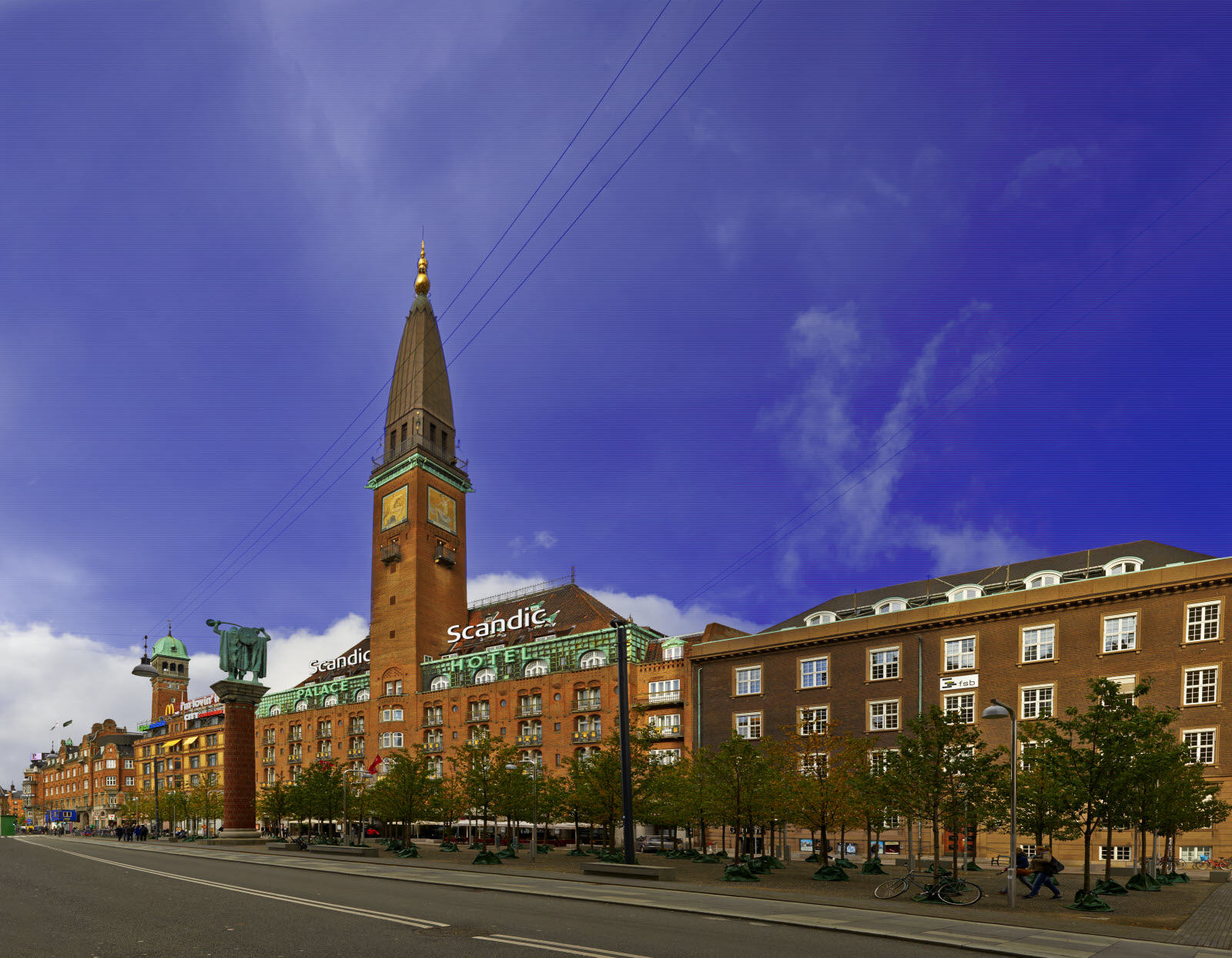 COPENHAGEN PALACE HOTEL Easy Travel Holidays in Finland, Scandinavia and Baltic states